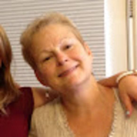 Meet your Posher, Tracy - Picture 1 of 1